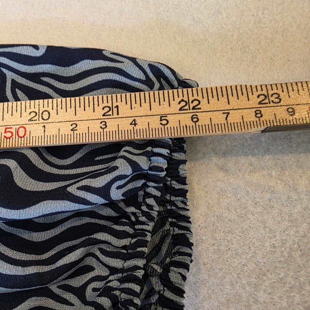 Simply Southern Geometric Print Smocked Tiers Midi Dress Navy Blue Long Sleeve M - Picture 8 of 8